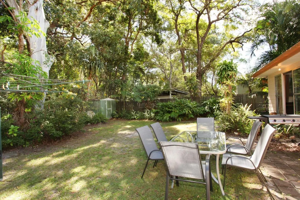 35 Santa Monica Avenue Villa Coolum Beach Holiday home