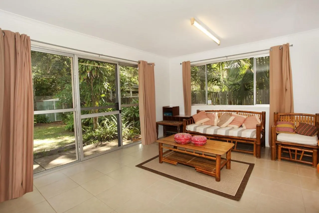 Holiday home 35 Santa Monica Avenue Villa Coolum Beach